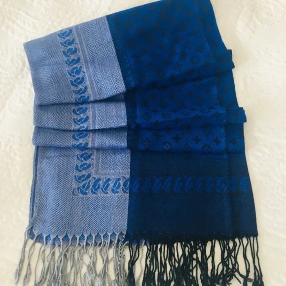 ✨Very Large LV Louis Vuitton Light + Dark Blue Wool Scarf Wrap Huge 28x75" Vintg